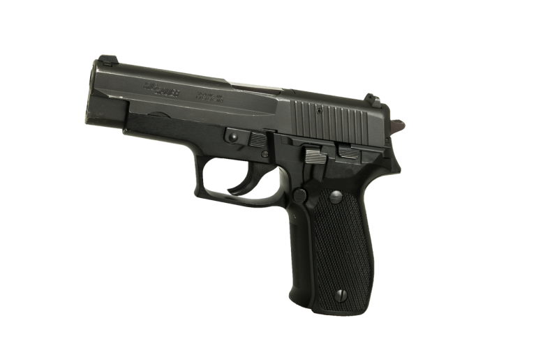 Cand merita un pistol pentru bile din cauciuc in planul de autoaparare