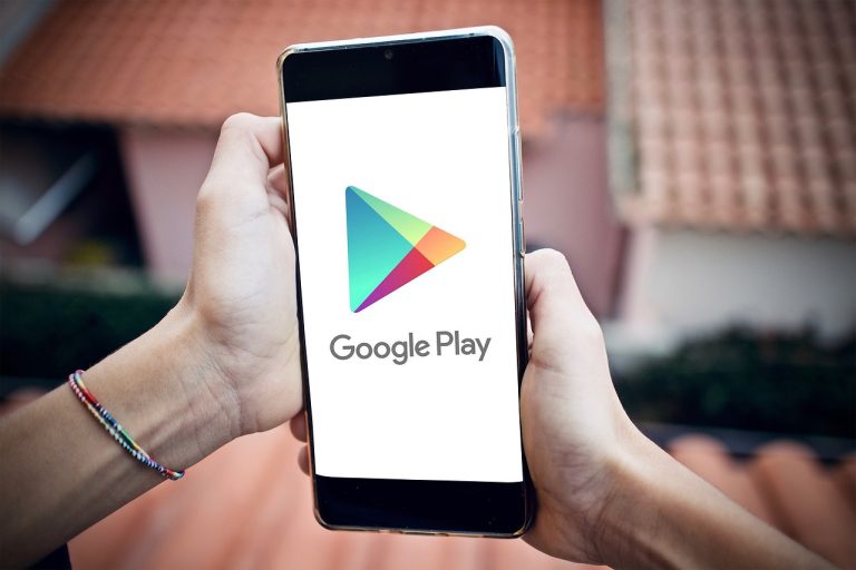 instalare magazin play pe telefon