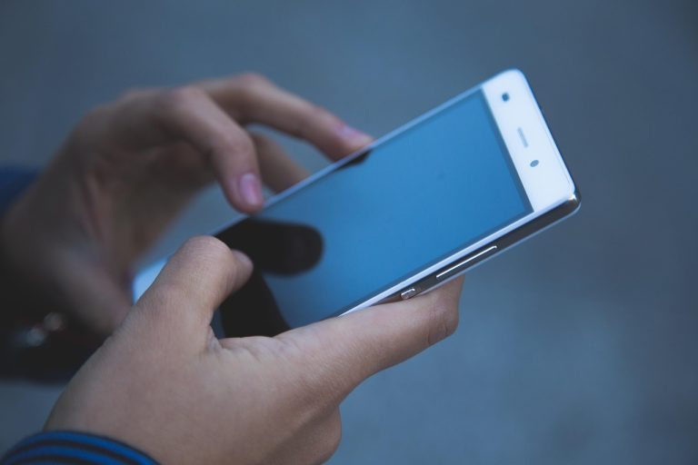 localizare telefon prin whatsapp gratis